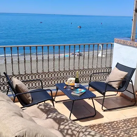 Retiro De Playa Your Beachfront Getaway